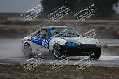 media/Nov-15-2025-CalClub SCCA (Sat) [[7bfa5a7151]]/Race/Group 4/